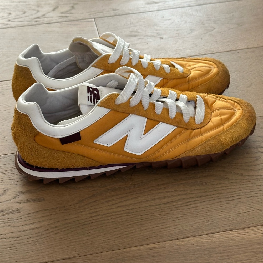 Donald glover golden hour New Balance suede